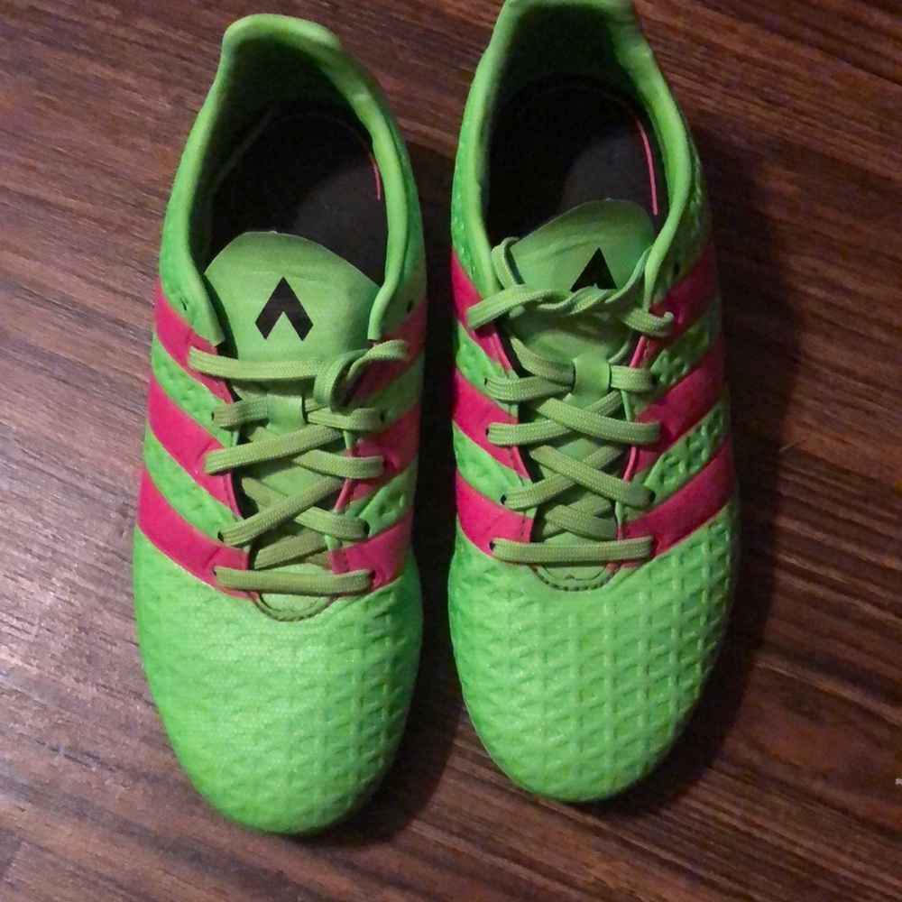 Adidas Ball cleats